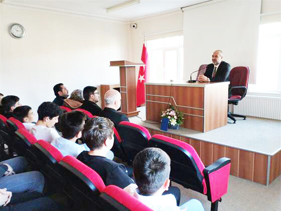 Din İşleri Uzmanı Dr. Halil Kılıç, Çankırı’da bir dizi etkinliğe katıldı