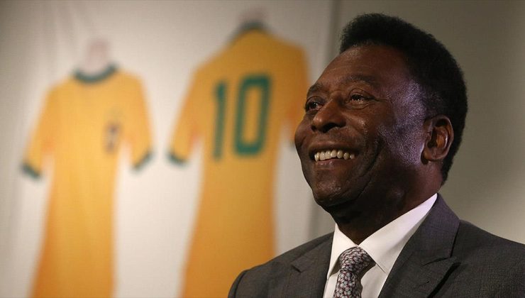 Brezilyalı efsane futbolcu Pele 82 yaşında hayatını kaybetti