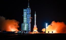 Çin, “Şiyan-10 02” uydusunu fırlattı