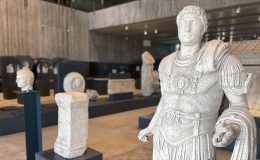 Troya antik kenti ve ödüllü müzesi, FPV dronla görüntülendi