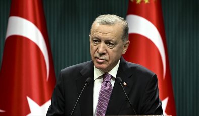 Cumhurbaşkanı Erdoğan'dan Alev Alatlı için başsağlığı mesajı