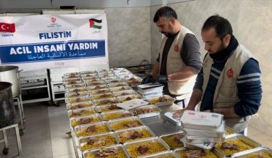 Diyanet İşleri Başkanlığı, Gazze'de her gün sıcak yemek ikramında bulunuyor