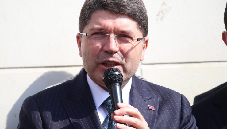 Adalet Bakanı Tunç: (Trabzonspor-Fenerbahçe maçındaki olaylar) Futbolcularla ilgili soruşturma söz konusu değil