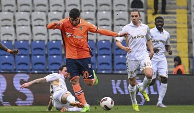 Başakşehir 3 puanı tek golle aldı