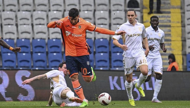 Başakşehir 3 puanı tek golle aldı