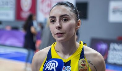 Fenerbahçe Alagöz Holding'in kaptanı Alperi, taraftar desteğinin önemine vurgu yaptı