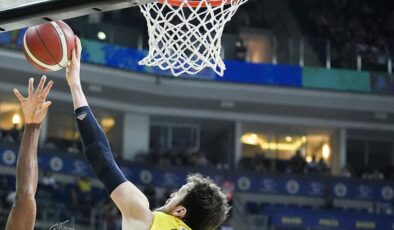 Fenerbahçe Beko THY Avrupa Ligi'nde yarın Olympiakos'a konuk olacak